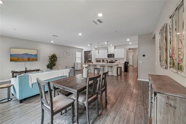 41018 Chambord, Lake Elsinore, CA 92532
