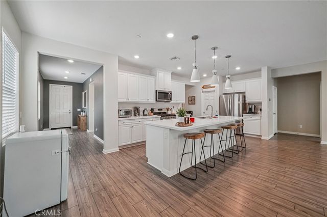 41018 Chambord, Lake Elsinore, CA 92532