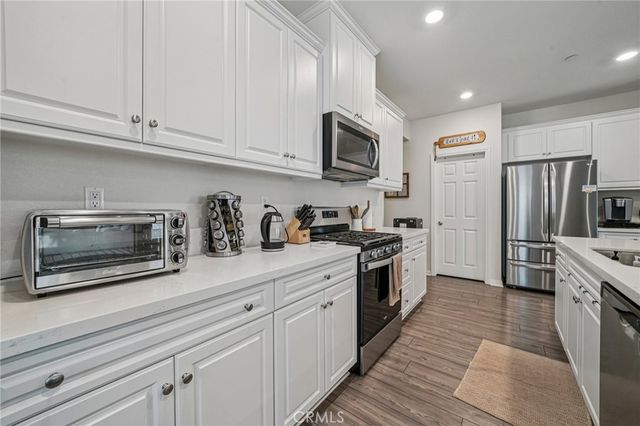 41018 Chambord, Lake Elsinore, CA 92532