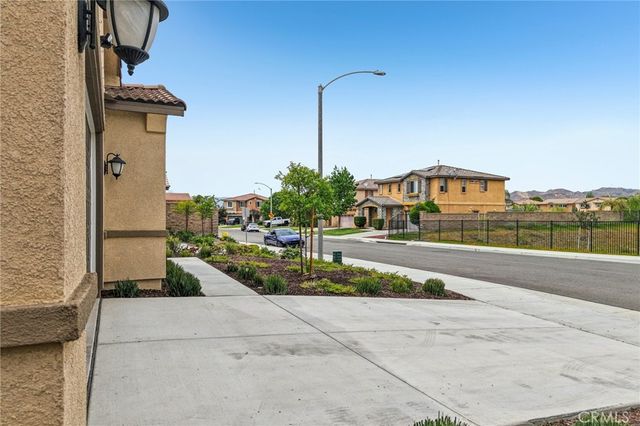 41018 Chambord, Lake Elsinore, CA 92532