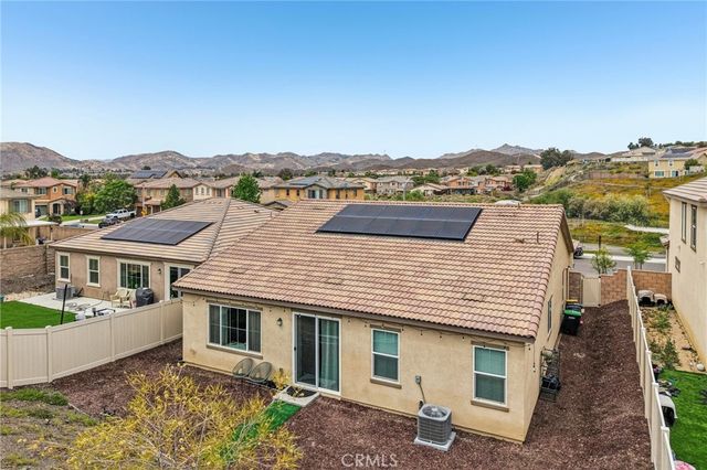 41018 Chambord, Lake Elsinore, CA 92532