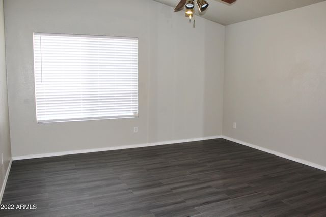 7430 W Eva Street, Peoria, AZ 85345
