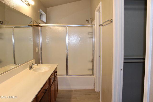 7430 W Eva Street, Peoria, AZ 85345