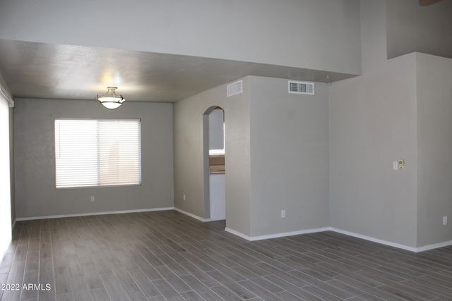 7430 W Eva Street, Peoria, AZ 85345