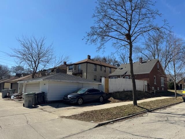 3876 N 52nd STREET, Milwaukee, WI 53216