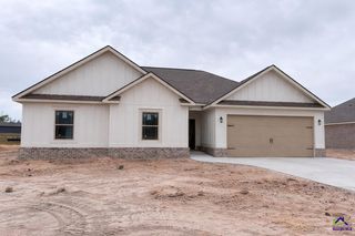 517 Avington Chase, Perry, GA 31069