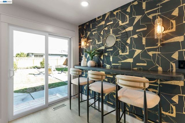 1766 1766 College Ave, Livermore, CA 94550