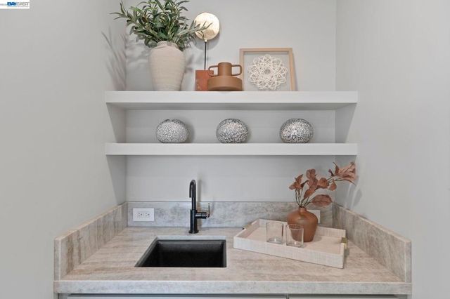 1766 1766 College Ave, Livermore, CA 94550