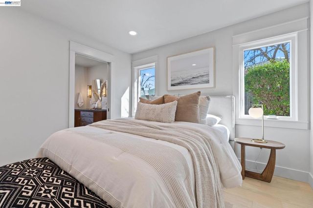 1766 1766 College Ave, Livermore, CA 94550