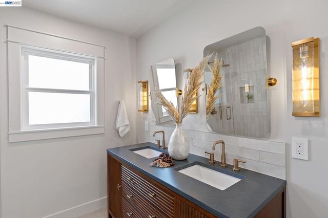 1766 1766 College Ave, Livermore, CA 94550