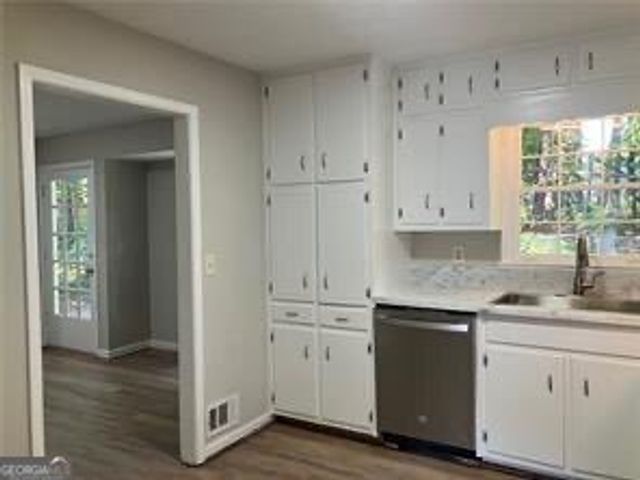 470 Ovara Court, Stone Mountain, GA 30088