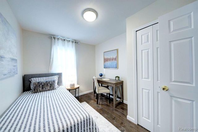 1597 W Saratoga Street, Ferndale, MI 48220