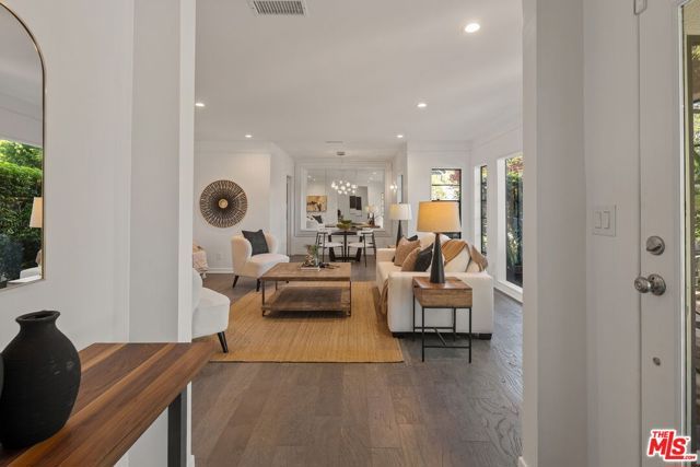 3311 Adina Drive, Los Angeles, CA 90068