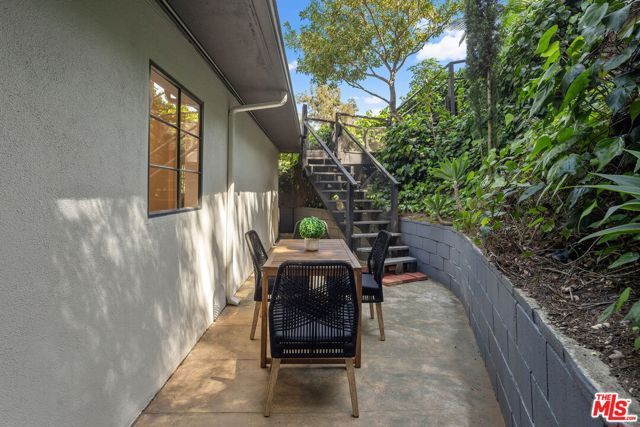3311 Adina Drive, Los Angeles, CA 90068