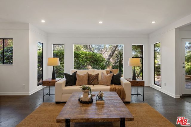 3311 Adina Drive, Los Angeles, CA 90068