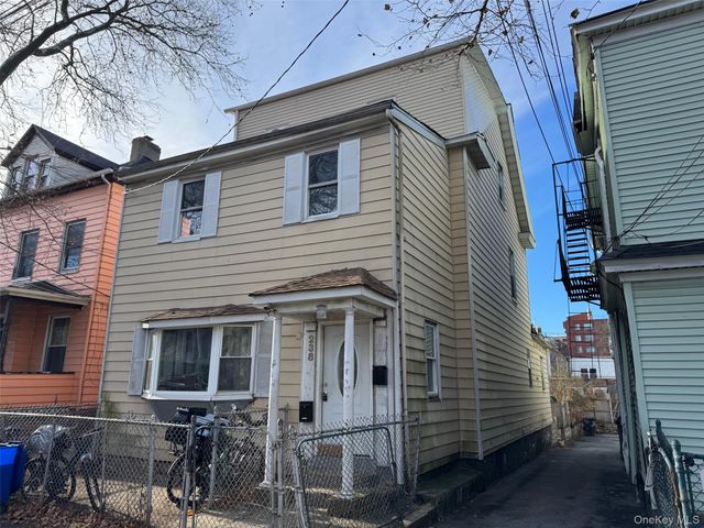 238 S 5th Avenue, Mount Vernon, NY 10550