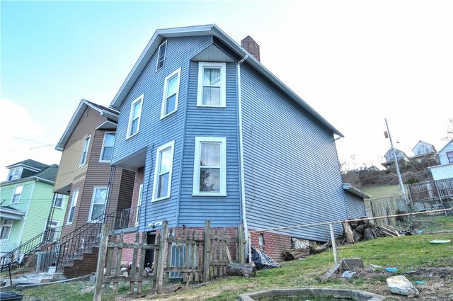 819 Lincoln Ave, Charleroi Boro, PA 15022