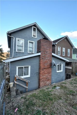 819 Lincoln Ave, Charleroi Boro, PA 15022