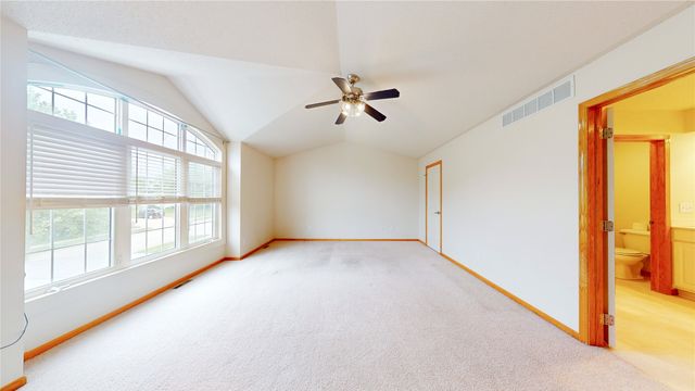 3523 Brook Run Drive, Des Moines, IA 50317