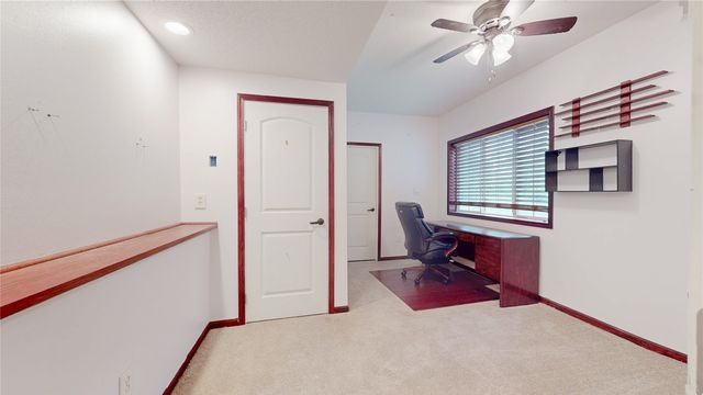 3523 Brook Run Drive, Des Moines, IA 50317