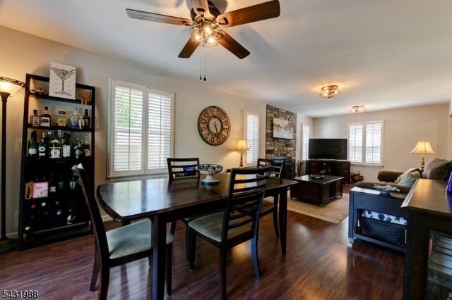 12 Ogden Ter, Butler Boro, NJ 07405