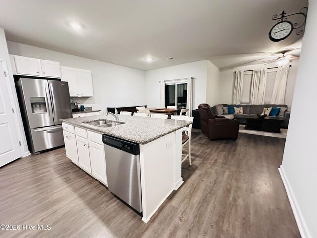 215 Brim Court, Swansboro, NC 28584