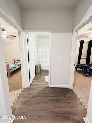 215 Brim Court, Swansboro, NC 28584