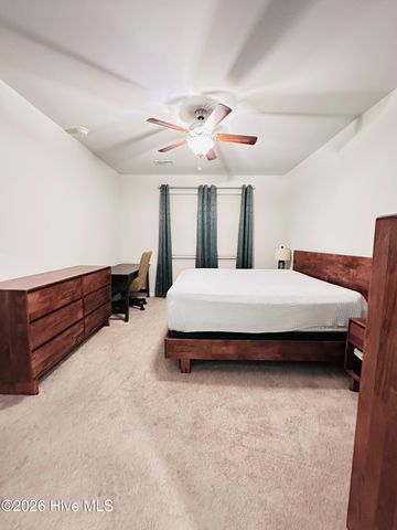 215 Brim Court, Swansboro, NC 28584