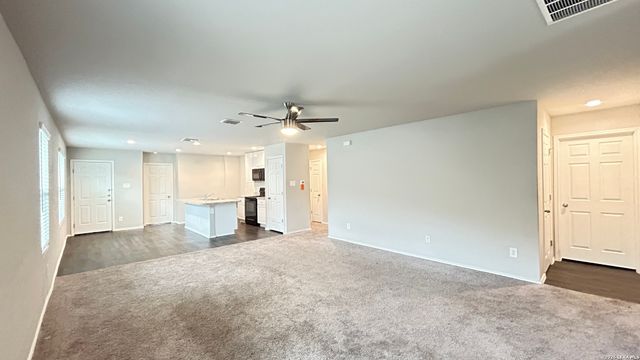 619 PLEASANTON WAY, San Antonio, TX 78221