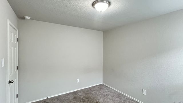 619 PLEASANTON WAY, San Antonio, TX 78221