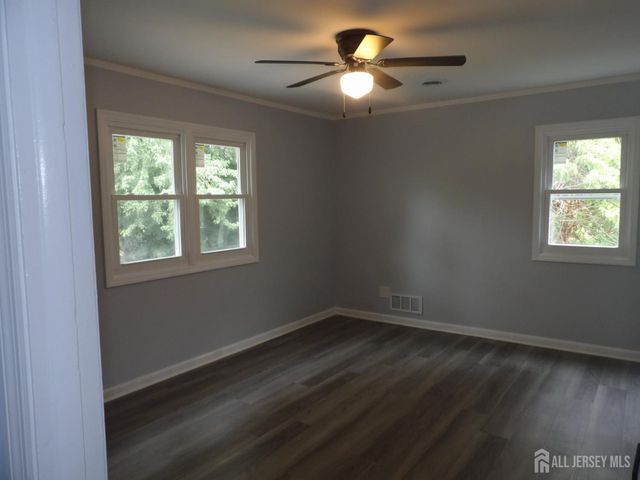 4 Kelly Court, Mount Holly, NJ 08860