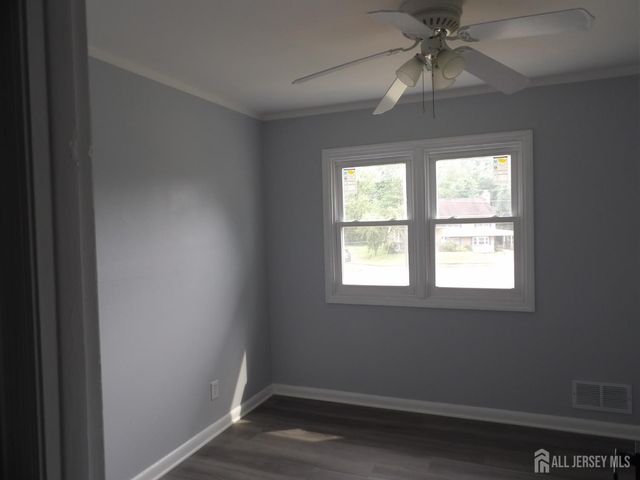 4 Kelly Court, Mount Holly, NJ 08860