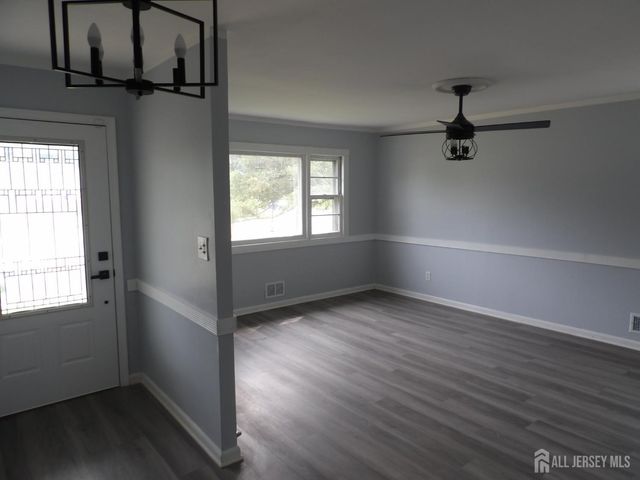 4 Kelly Court, Mount Holly, NJ 08860
