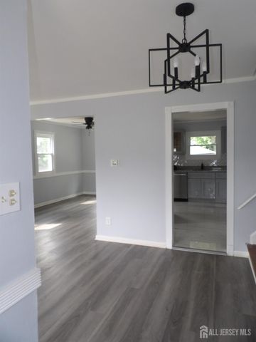 4 Kelly Court, Mount Holly, NJ 08860