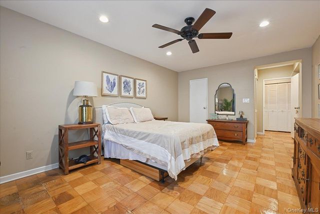 700 Shore Road 4O, Long Beach, NY 11561