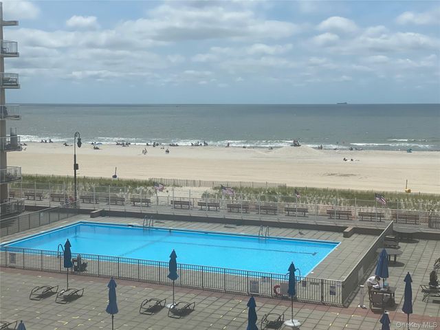 700 Shore Road 4O, Long Beach, NY 11561