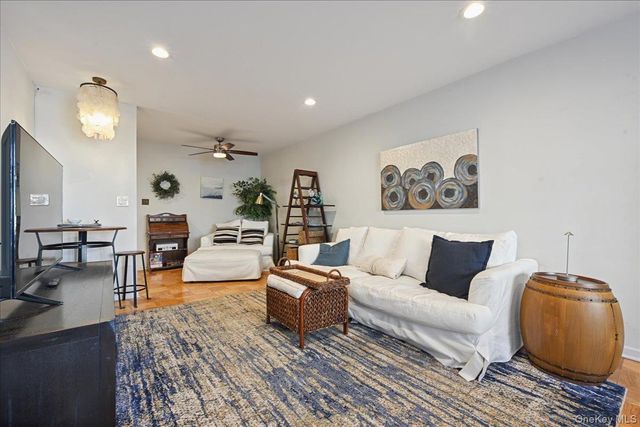 700 Shore Road 4O, Long Beach, NY 11561