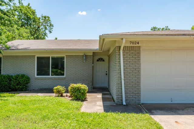 7024 Shauna Drive, North Richland Hills, TX 76180