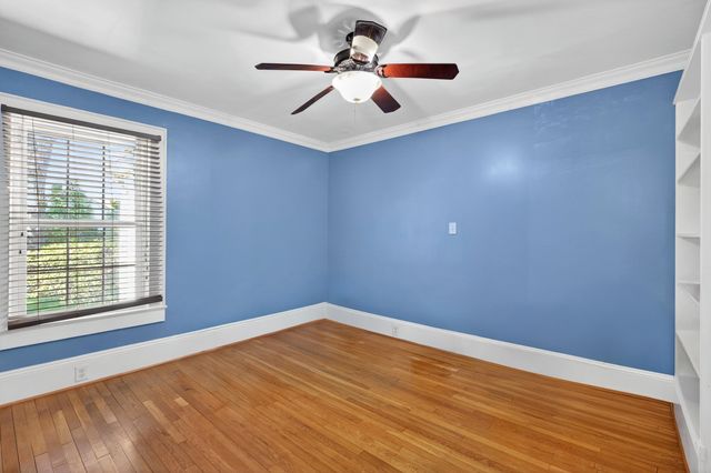 212 E Fairview Ave, Gaffney, SC 29340