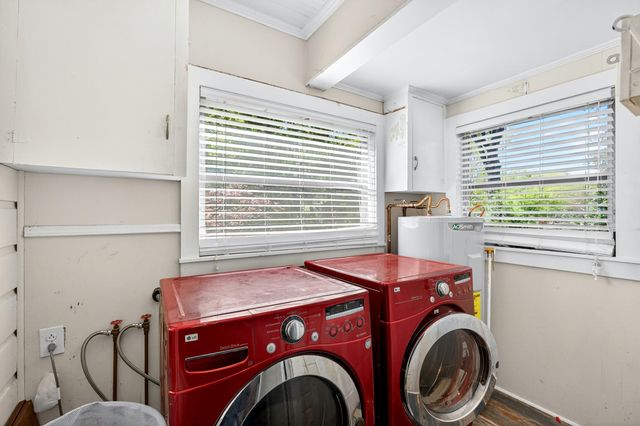 212 E Fairview Ave, Gaffney, SC 29340