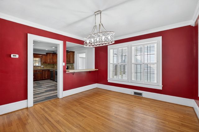 212 E Fairview Ave, Gaffney, SC 29340