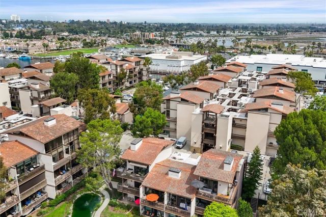 6326 Marina Pacifica Dr S, Long Beach, CA 90803