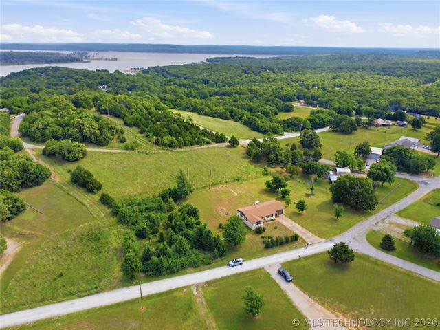 4263 W Highland Park Drive, Cleveland, OK 74020