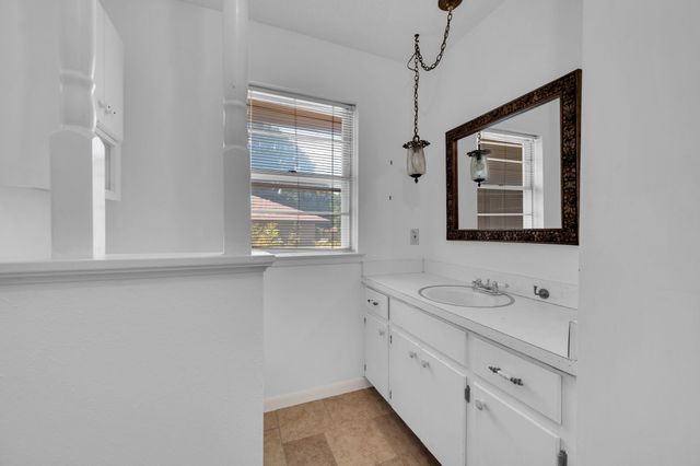 7509 Overhill Road, Fort Worth, TX 76116