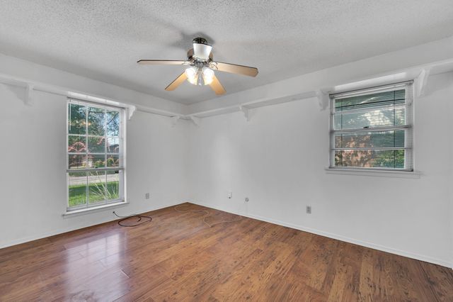 7509 Overhill Road, Fort Worth, TX 76116