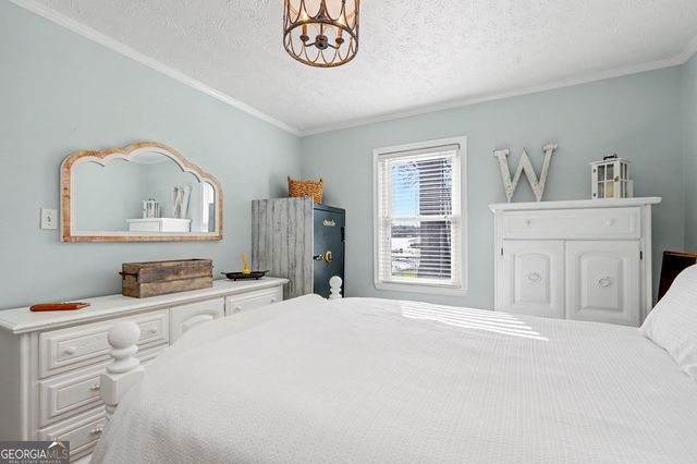 291 Burtom Road, Eatonton, GA 31024