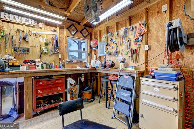 291 Burtom Road, Eatonton, GA 31024