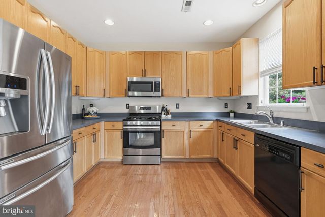 242 VAUGHN RD, Royersford, PA 19468