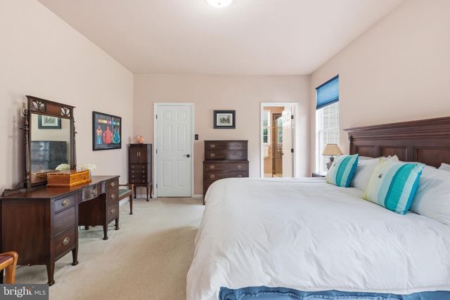 242 VAUGHN RD, Royersford, PA 19468