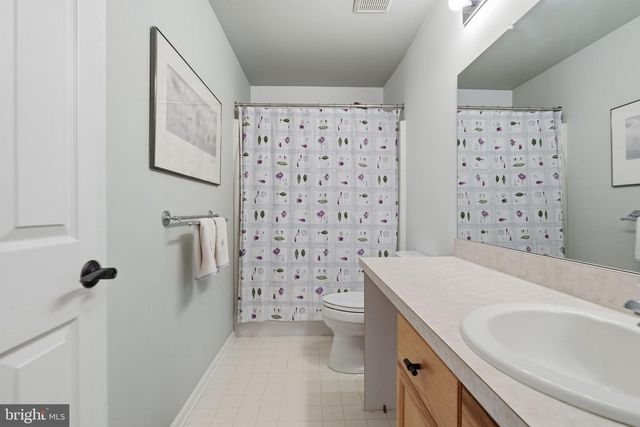 242 VAUGHN RD, Royersford, PA 19468